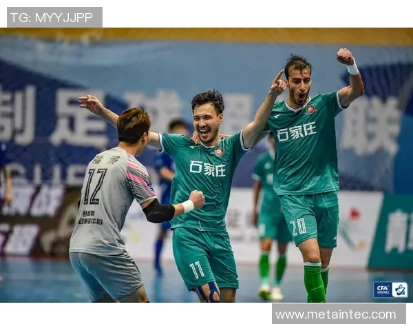 深圳足球队强势领跑杯赛积分榜61分稳居第一 深圳足球队强势领跑杯赛积分榜61分稳居第一