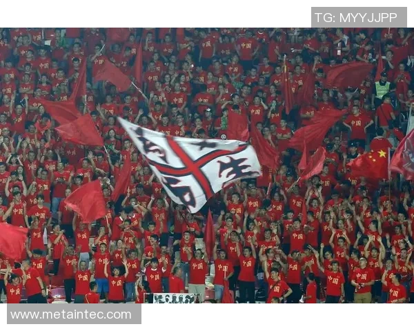 当今足球明星谁最受欢迎引发球迷热议与讨论 当今足球明星谁最受欢迎引发球迷热议与讨论